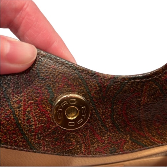 Etro Milano Pegasus Shoulder Bag EUC - Picture 6 of 12